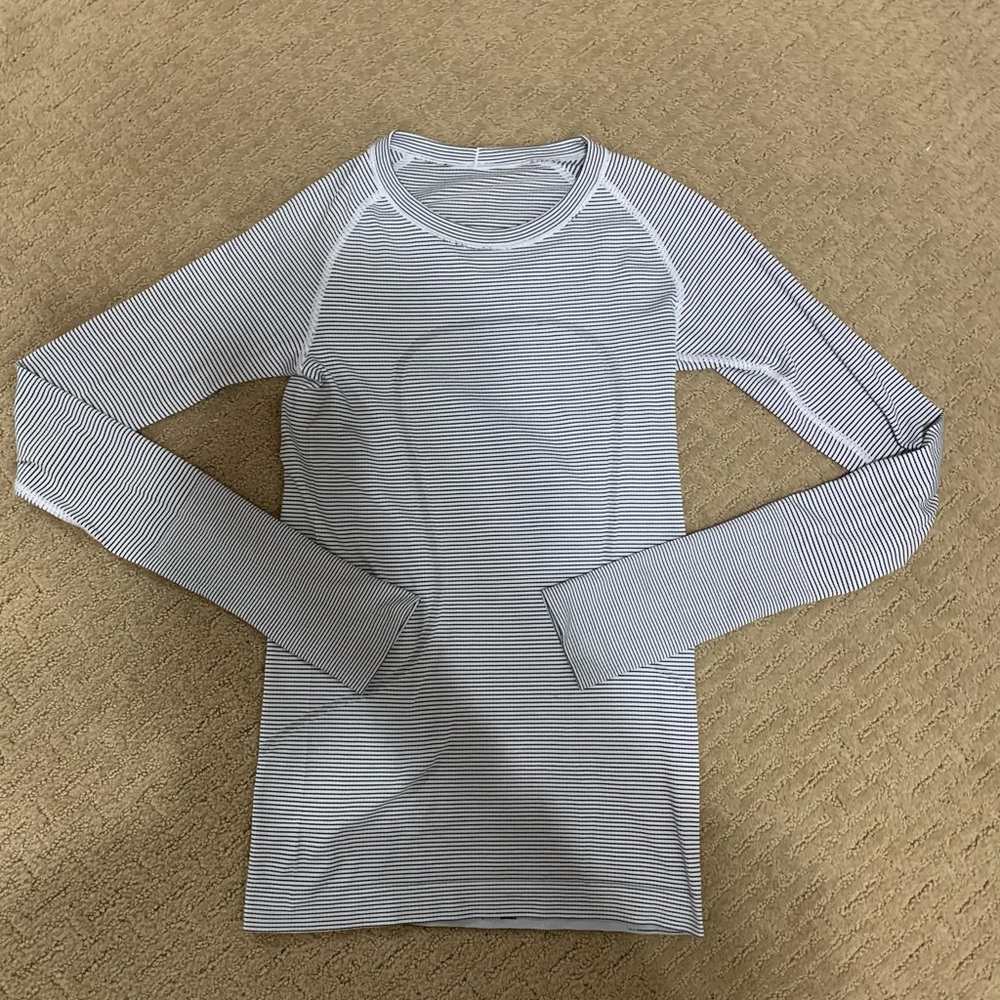 Lululemon Swiftly Tech